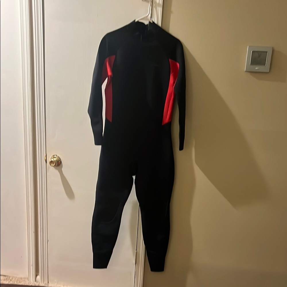 Black and Red Rash Guard for Swimming